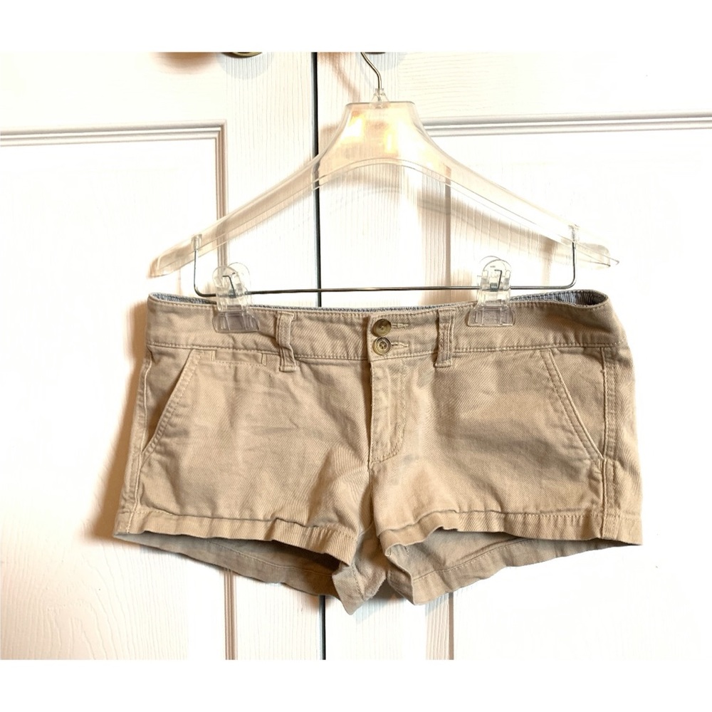 American Eagle Midi Khaki Shorts
